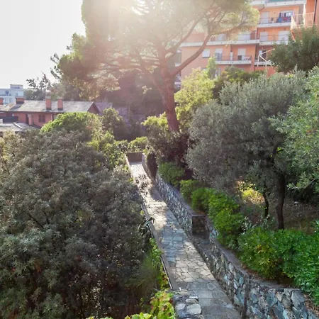 Holiday home Al Grande Pino - A Picco Sul Mare Arenzano