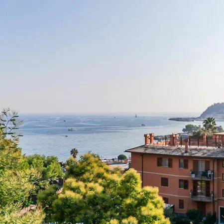 Holiday home Al Grande Pino - A Picco Sul Mare Arenzano