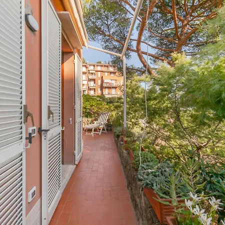 Holiday home Al Grande Pino - A Picco Sul Mare Arenzano